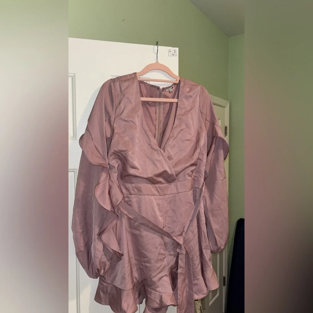 Pink Ruffled Mini Romper - Picture 4 of 7